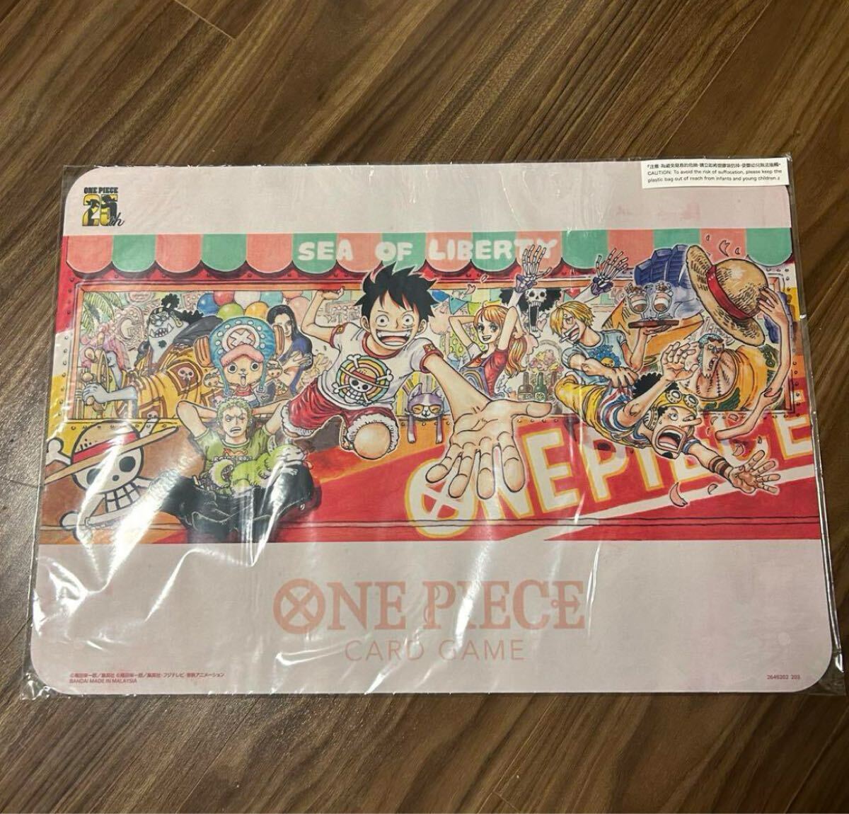 ワンピース 25周年エディション ラバープレイマット カード ONE ワンピース 25周年エディション ラバープレイマット カード ONE