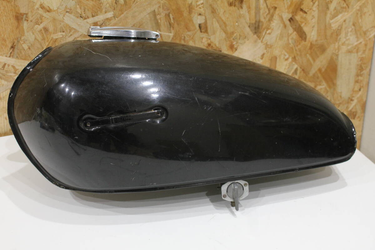 TH07079　YAMAHA　GX250/XS250　　タンク　鍵なし　中古品