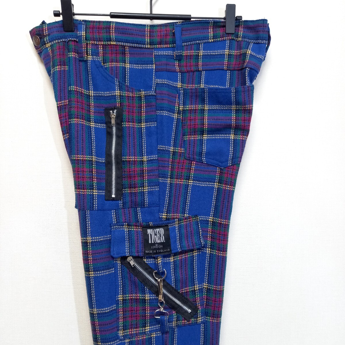 極美品 イギリス製 TIGER OF LONDON タータンチェック ボンテージパンツ メンズ W32 PUNK SKINS MODS 英国製 エリオットタータン 80s 90s(Lサイズ)|売買されたオークション情報、Yahoo!オークション(旧ヤフオク!) の商品情報をアーカイブ公開 - オークファン(aucfan.com) 極美品 イギリス製 TIGER OF LONDON タータンチェック ボンテージパンツ メンズ W32 PUNK SKINS MODS 英国製 エリオットタータン 80s 90s(Lサイズ)|売買されたオークション情報、Yahoo!オークション(旧ヤフオク!) の商品情報をアーカイブ公開 - オークファン(aucfan.com)