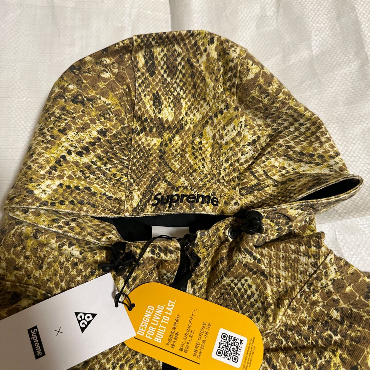 新品】Lサイズ 22FW Supreme Nike ACG Denim Pullover Gold 新品】Lサイズ 22FW Supreme Nike ACG Denim Pullover Gold