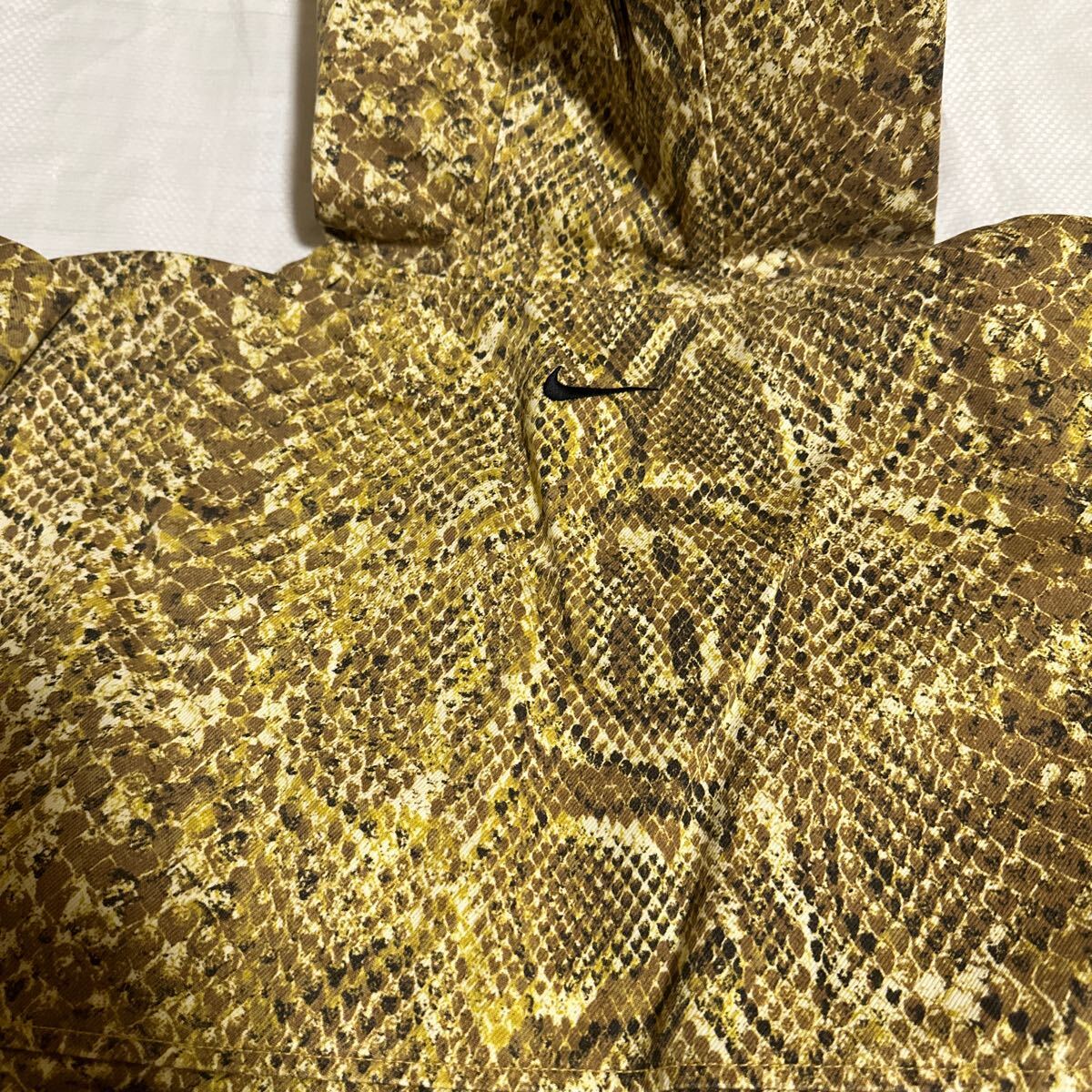新品】Lサイズ 22FW Supreme Nike ACG Denim Pullover Gold 新品】Lサイズ 22FW Supreme Nike ACG Denim Pullover Gold