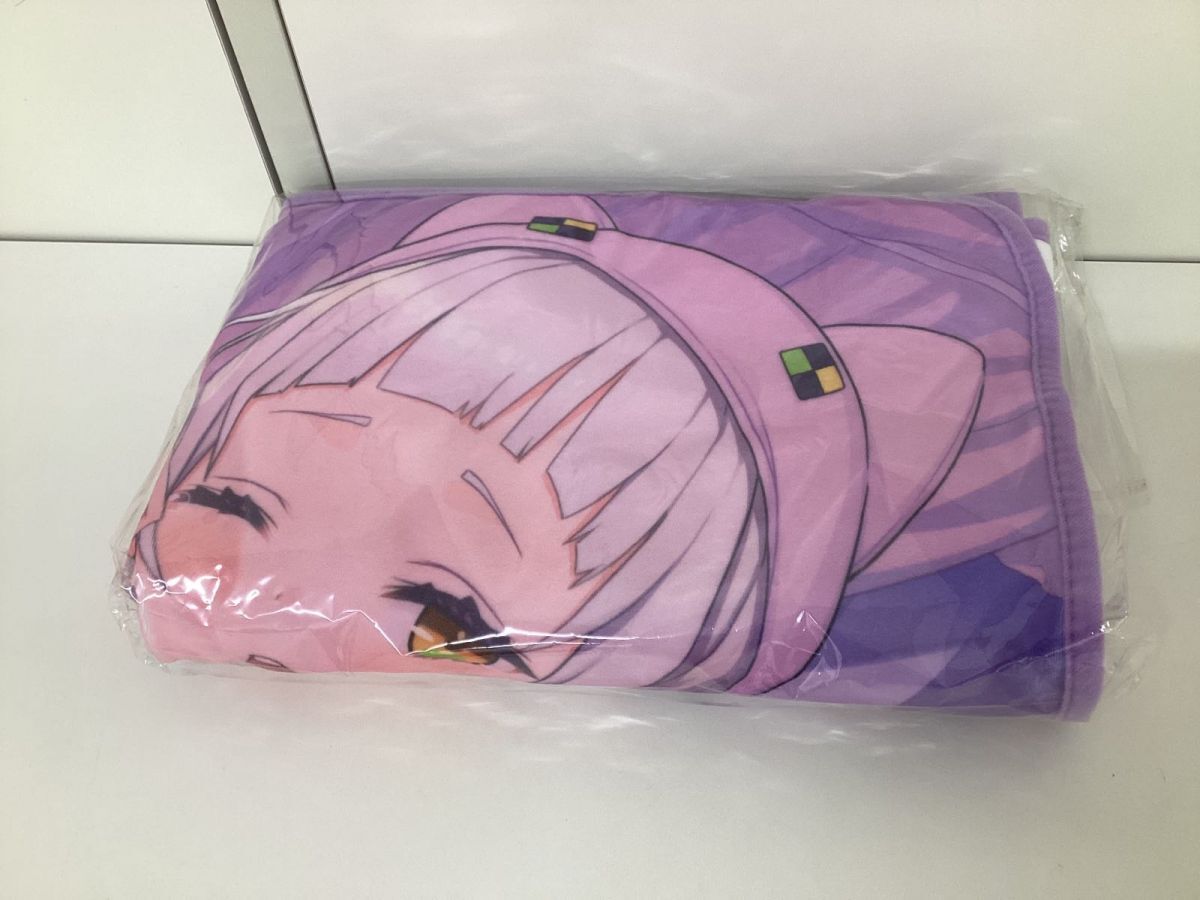 ホロライブ 紫咲シオン おっぱいマウスパッド ラバーマット 缶バッジ 誕生日記念 ホロライブ 紫咲シオン おっぱいマウスパッド ラバーマット 缶