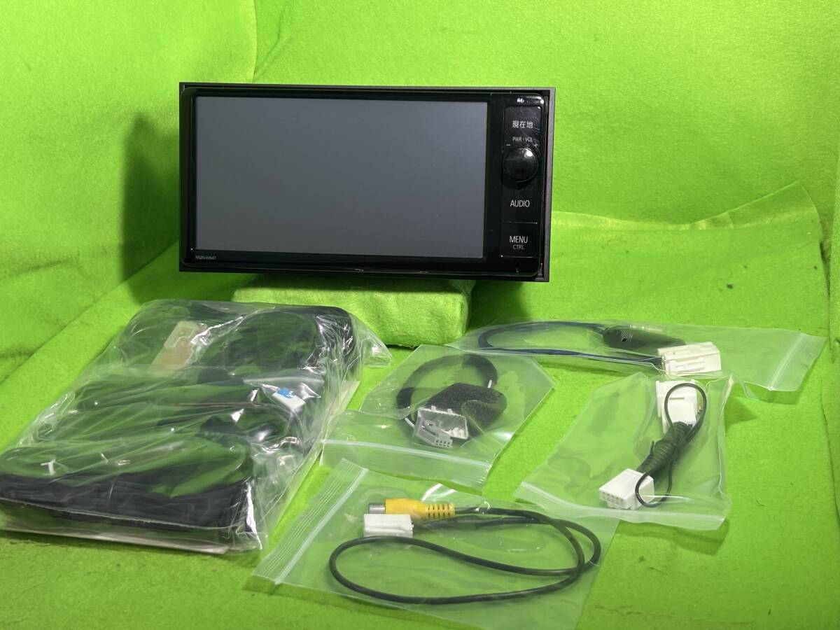 新品配線付 NSZT-W64T 地図2014年8月 トヨタ純正ナビ 新品配線付 NSZT-W64T 地図2014年8月 トヨタ純正ナビ