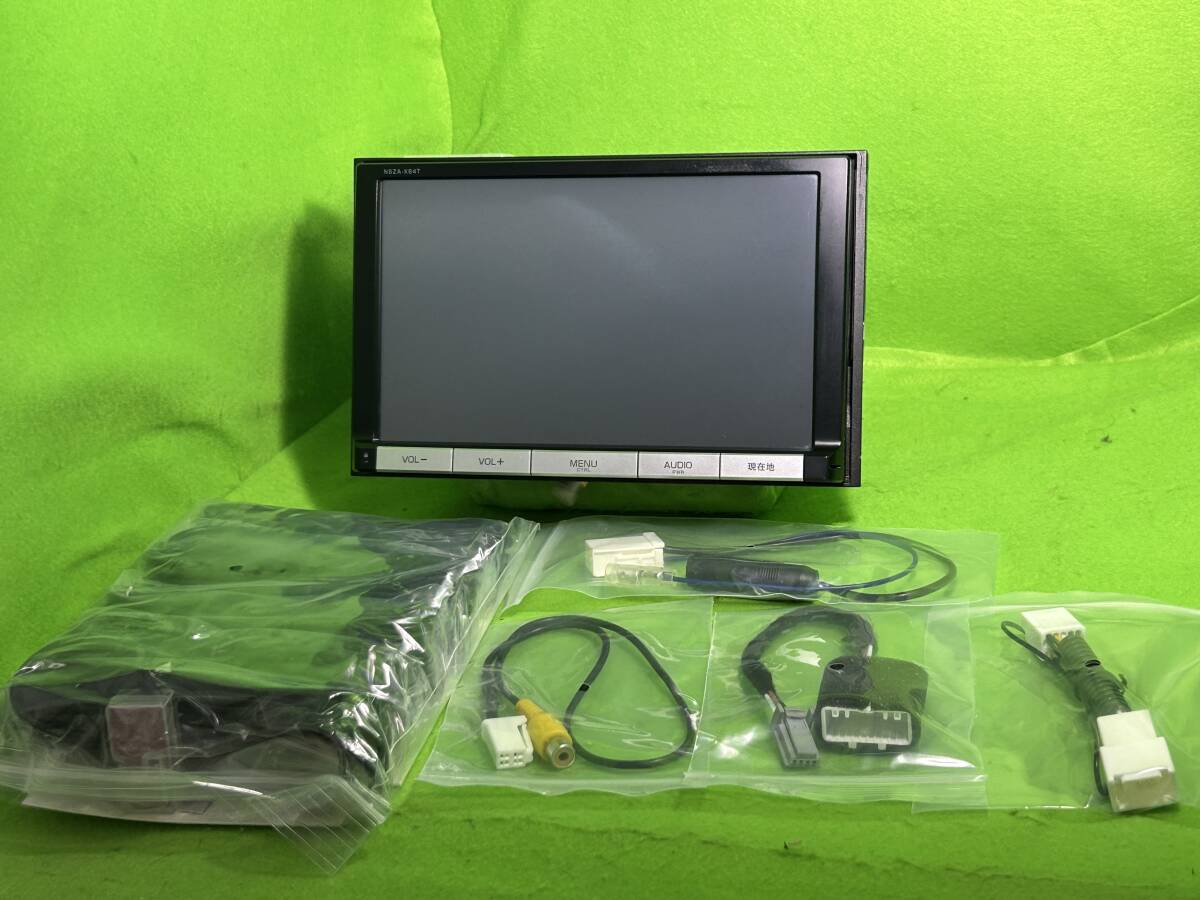 トヨタ純正8インチナビ NSZA-X64T (中古)ロック解除済 説明書あり 新品配線付 NSZA-X64T 地図2014年10月 セキュリティロック解除済