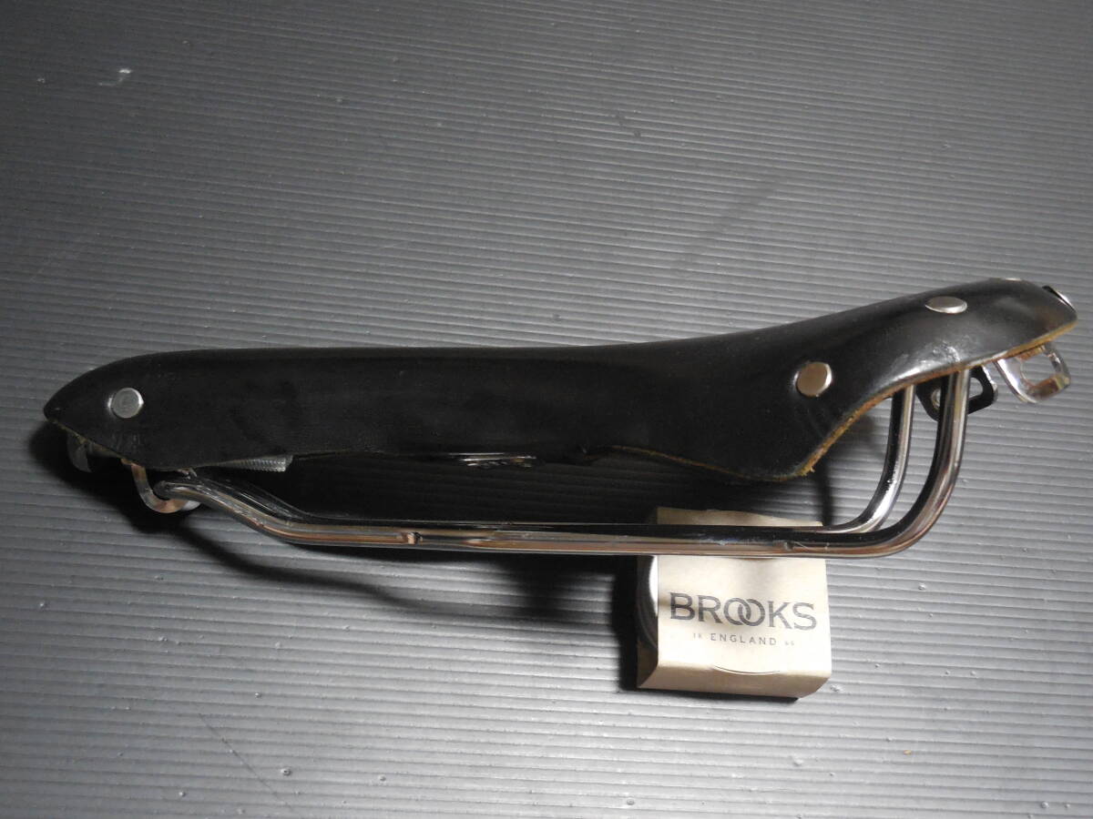 Yahoo!オークション - BROOKS Swallow Classic ブルックス Yahoo!オークション - BROOKS Swallow Classic ブルックス