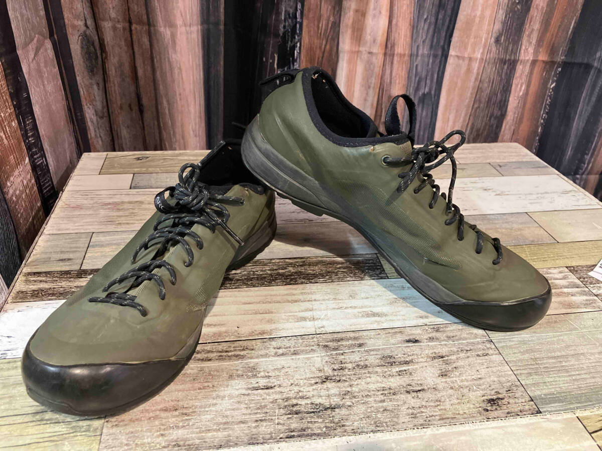 人気 ARC' TERYX アークテリクス GORE-TEX ゴアテックス スニーカー ビブラムソウル 25.5cm モスグリーン 店舗受取可 その他