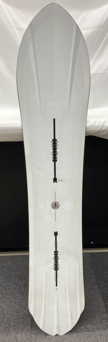 BURTON 2023年 DEEP DAZE 149cm スノーボード板 店舗受取可 BURTON 2023年 DEEP DAZE 149cm スノーボード板 店舗受取可