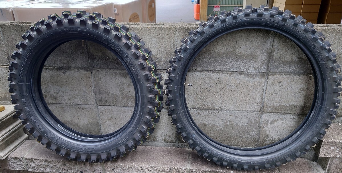 ダンロップ　モトクロスエンデューロタイヤ　MX33 前後セット ダンロップモトクロスエンデューロタイヤMX33 前後セット