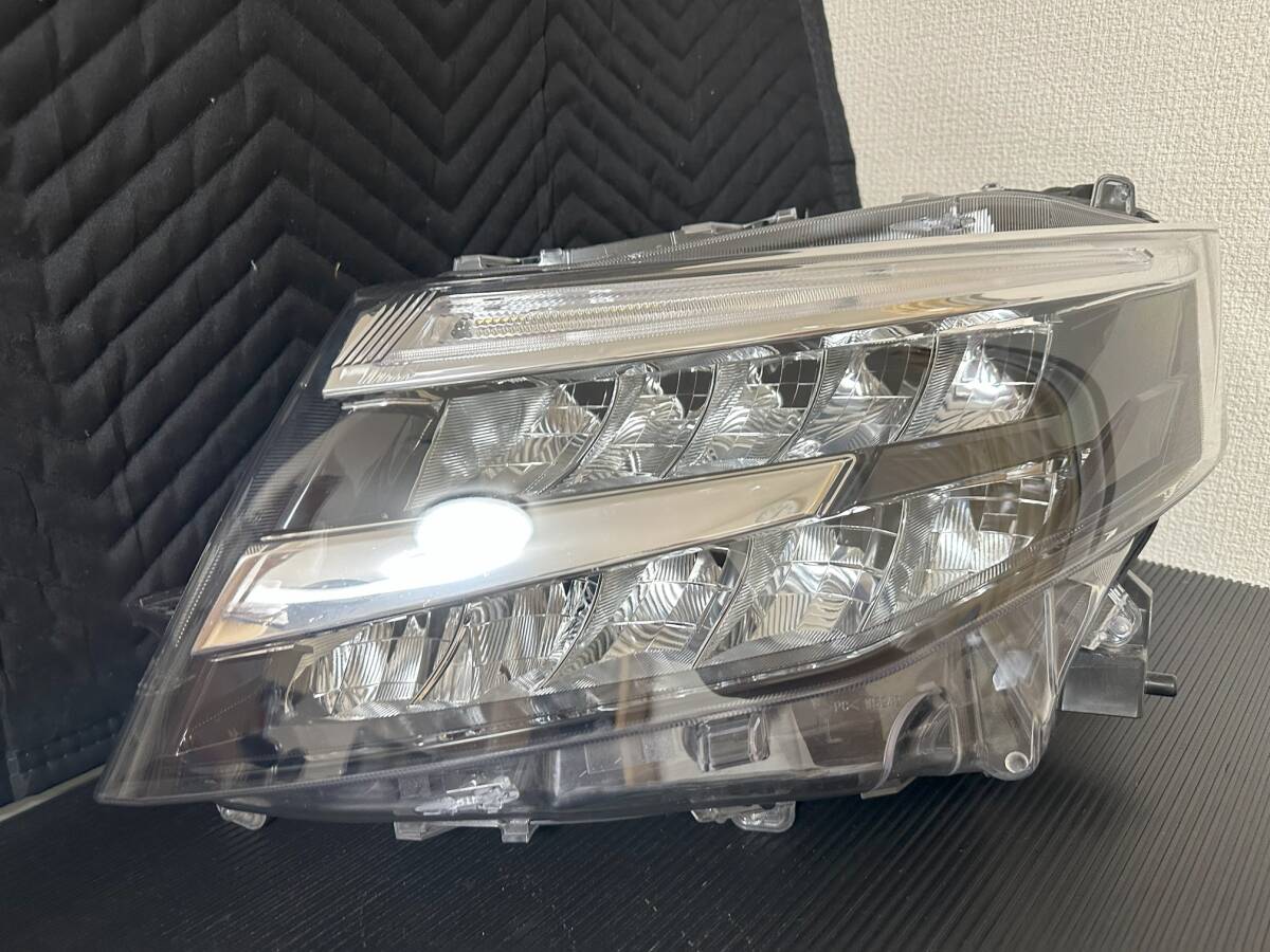 R 川端 9月 No.234 OLYMPUS オリンパス デジタル一眼レフカメラ