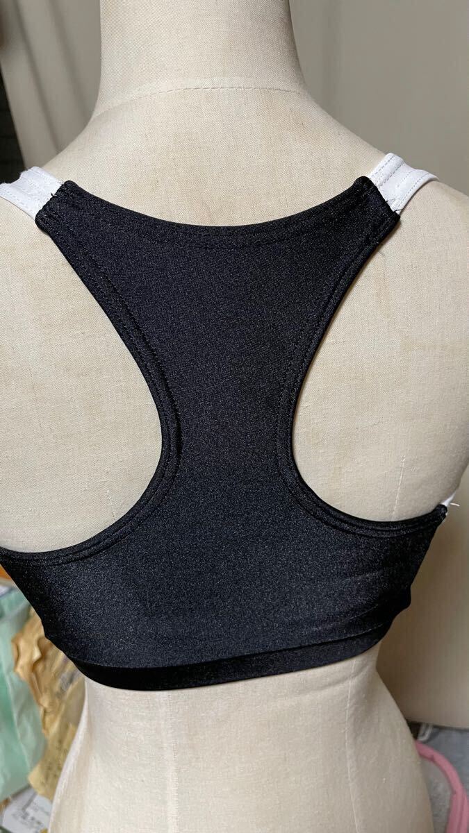 女子陸上ブラトップ　ブラック×白 Ｌサイズ 陸上　コスプレ_画像3