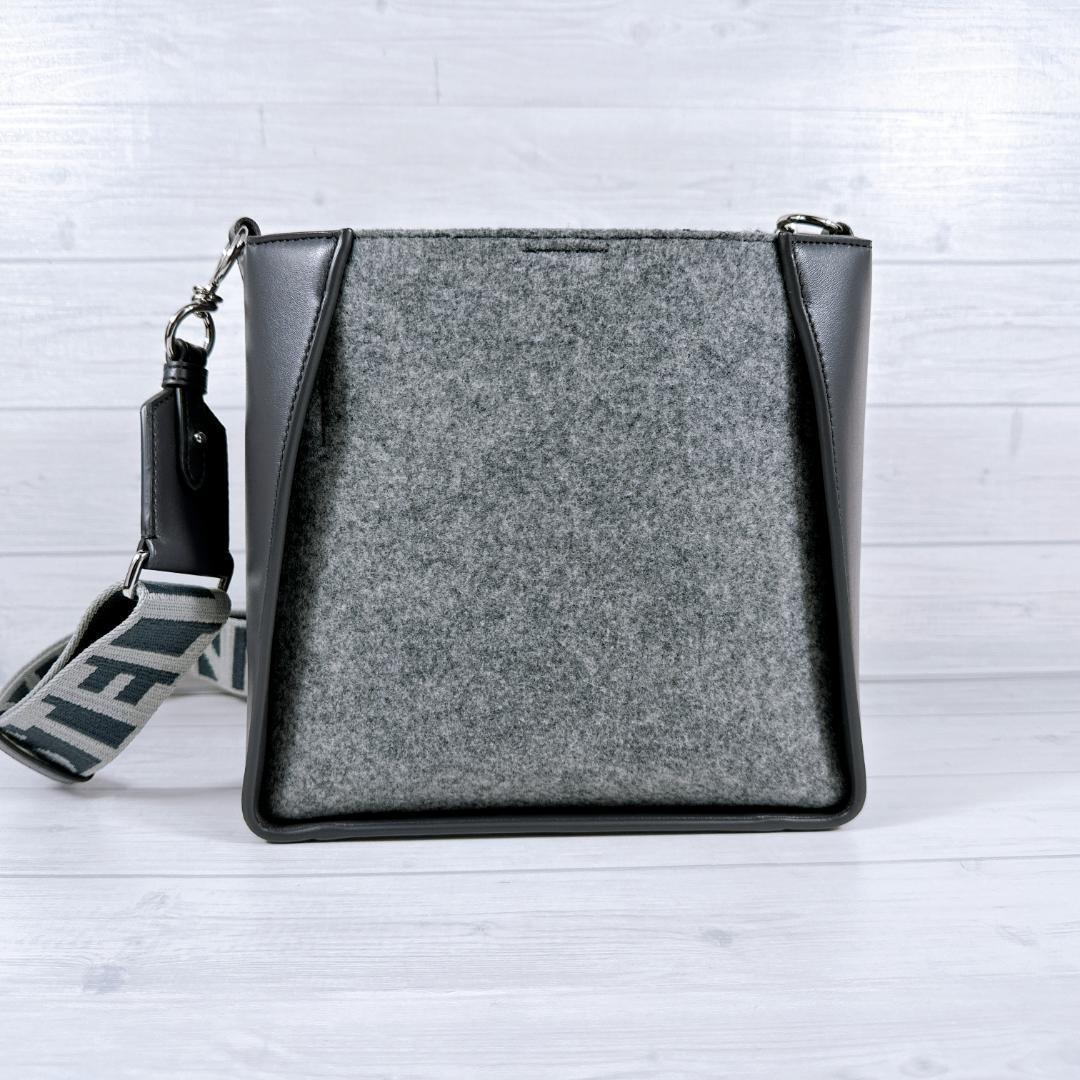 STELLA McCARTNEY ステラマッカートニー サークルロゴ STELLA McCARTNEY ステラマッカートニー サークルロゴ