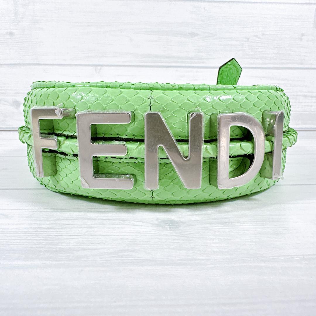 FENDI フェンディ ナノ グラフィ FENDIロゴ ハンドバッグ ポーチ FENDI フェンディ ナノ グラフィ FENDIロゴ ハンドバッグ ポーチ