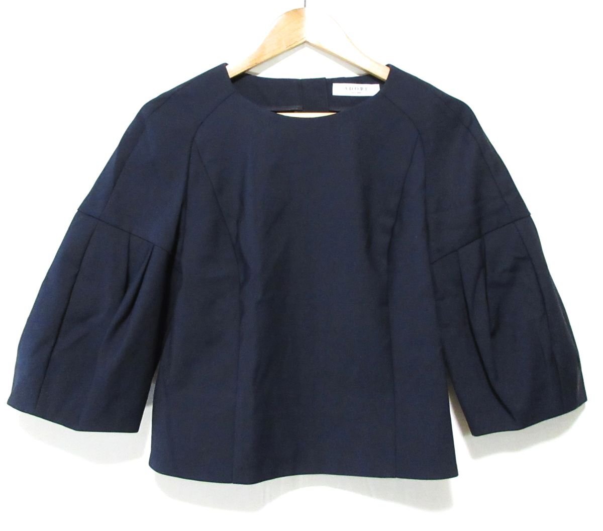 美品 ADORE アドーア ボートネック 半袖 ストレッチ カットソー フォーマル 38 ネイビー