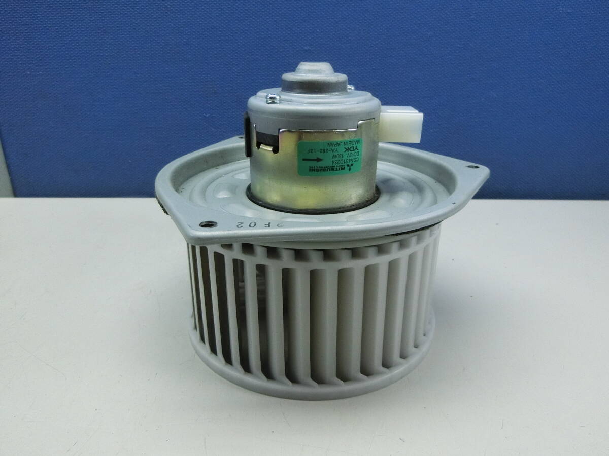[K3510] ミニキャブバン U61V ヒーター ブロアモーター CSA431D234
