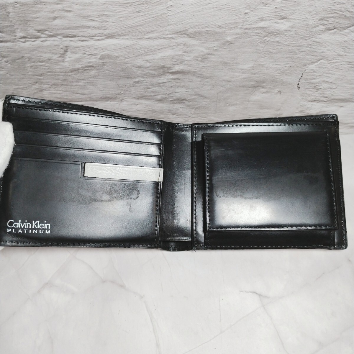 Calvin Klein PLATINUM 二つ折り財布 レザー ホワイト メンズ Calvin Klein PLATINUM 二つ折り財布 レザー ホワイト メンズ