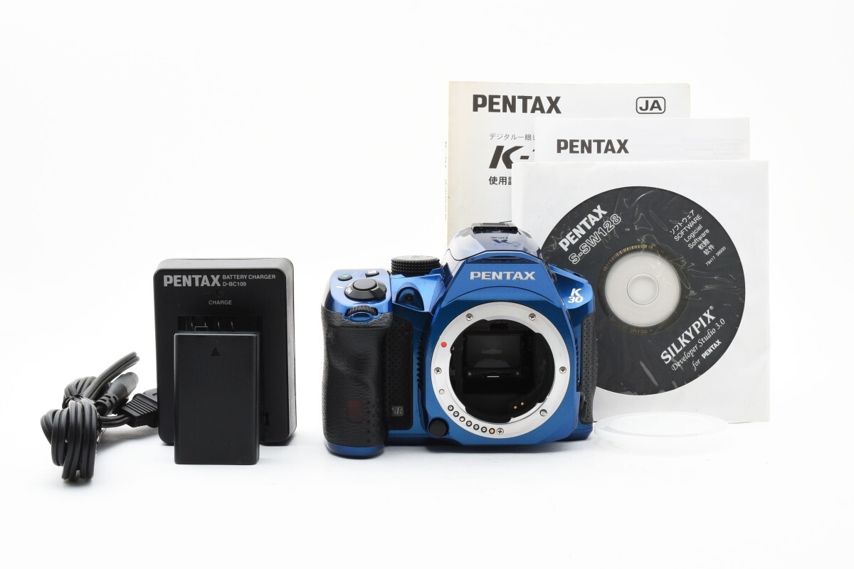 Pentax K-30 Crystal Blue ペンタックス デジタル1眼カメラ Pentax K-30 Crystal Blue ペンタックス デジタル1眼カメラ