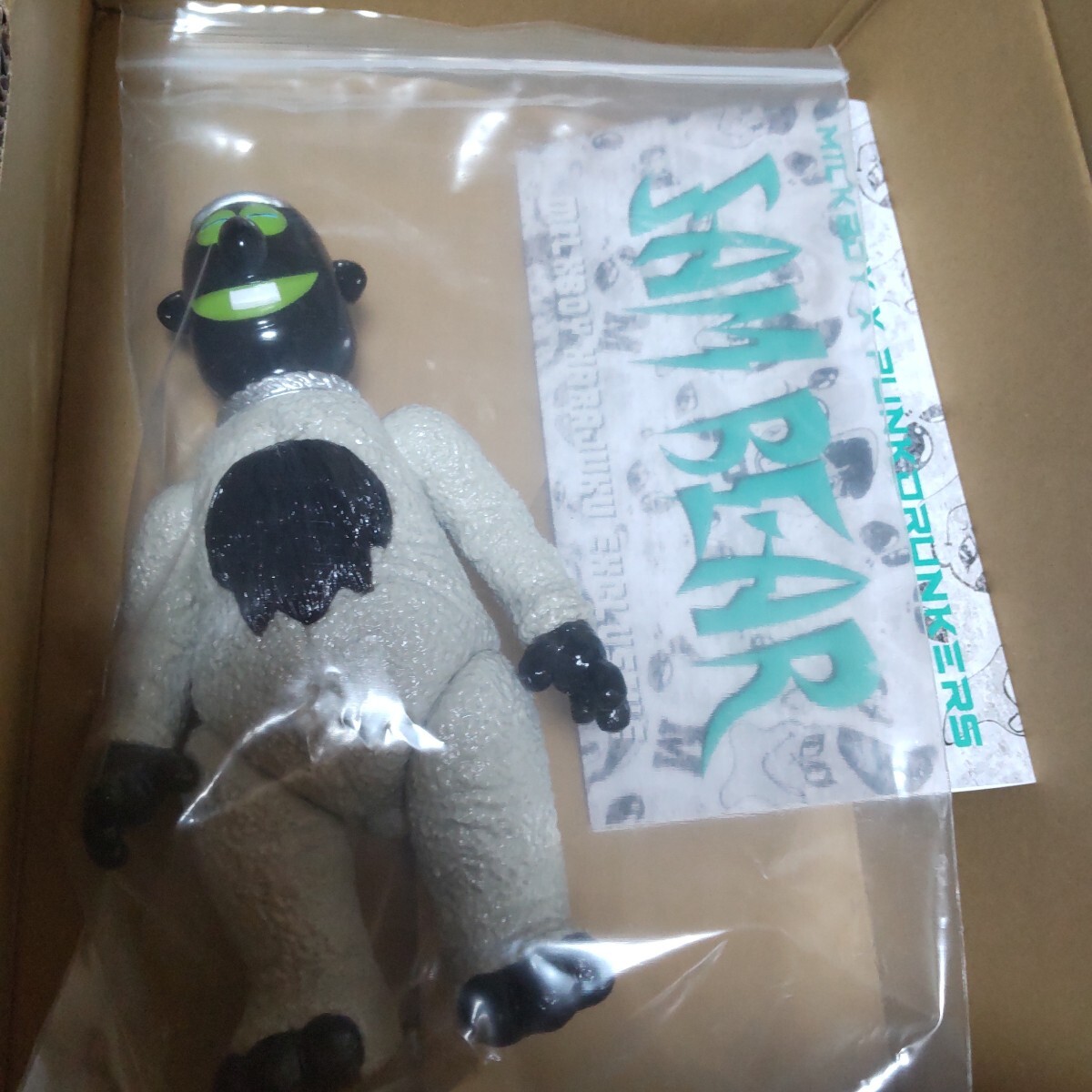 MILK BOY TOYS × PUNK DRUNKERS SAM BEAR THE IT BEAR ITBEAR MILK BOY TOYS × PUNK DRUNKERS SAM BEAR THE IT BEAR ITBEAR