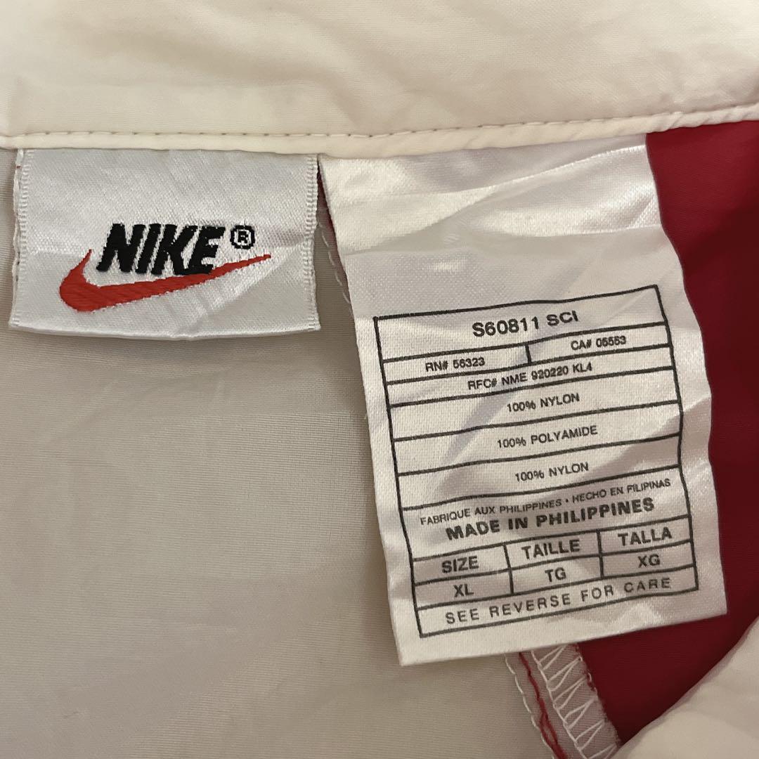 90's NIKE ナイキ 白タグ 銀タグ ナイロンジャケット XL 白赤 90's NIKE ナイキ 白タグ 銀タグ ナイロンジャケット XL 白赤