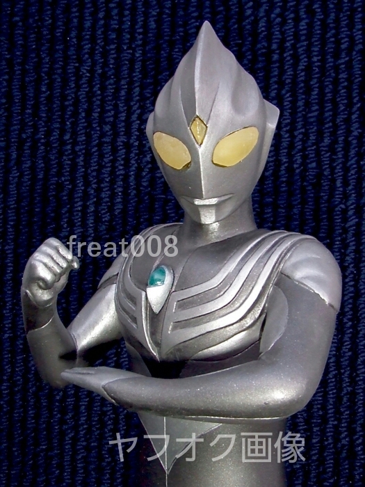 エクスプラス 闇の巨人 ティガ ダーク 完成品 新品同様 エクスプラス 闇の巨人 ティガ ダーク 完成品 新品同様