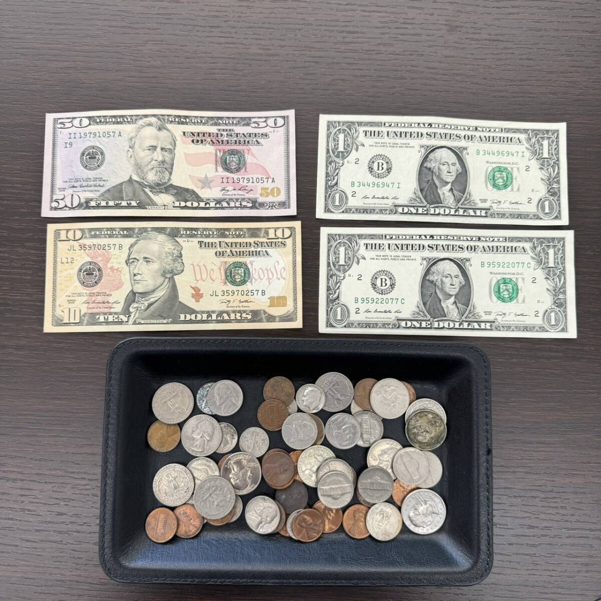 H#7055 ドル紙幣62ドル　ドル硬貨約220g　おまとめ ドル　紙幣　外国紙幣　外国硬貨　アメリカ　保管品　現状品