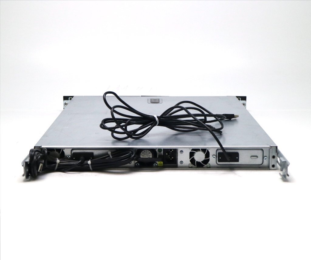 hp StorageWorks 1Uラックマウント型rdxドライブ rdxドライブ1基搭載 USBケーブル一部被膜破れあり 動作確認(rèn)済み