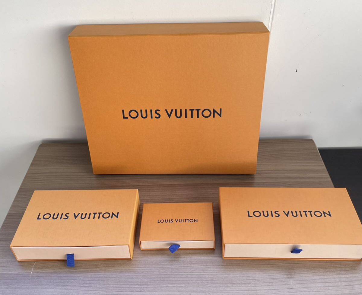 1円～ ルイヴィトン 保存箱 4個 まとめ売り 正規品 Louis Vuitton ボックス セット