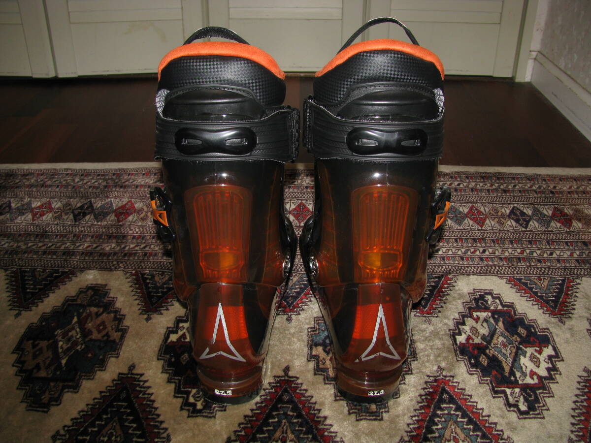 ATOMIC/アトミック 中上級スキーブーツ PRO ASY LIVE FIT 120 2 ATOMIC/アトミック 中上級スキーブーツ PRO ASY LIVE FIT 120 2