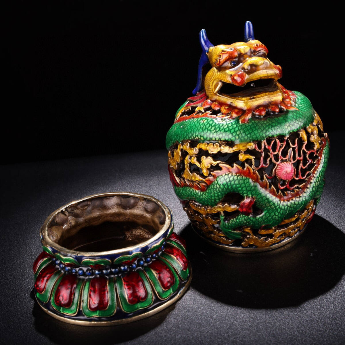 蔵友館蔵品・銅製・景泰藍・琺瑯彩・盤龍熏香炉】・希少珍品 蔵友館蔵品・銅製・景泰藍・琺瑯彩・盤龍熏香炉】・希少珍品