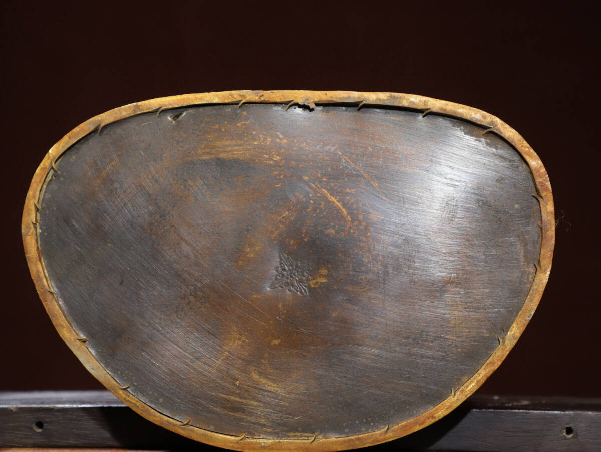 超珍館蔵】銅製 塗金 釋迦摩尼像 置物 古賞物 古美術品 稀少珍蔵 超珍館蔵】銅製 塗金 釋迦摩尼像 置物 古賞物 古美術品 稀少珍蔵