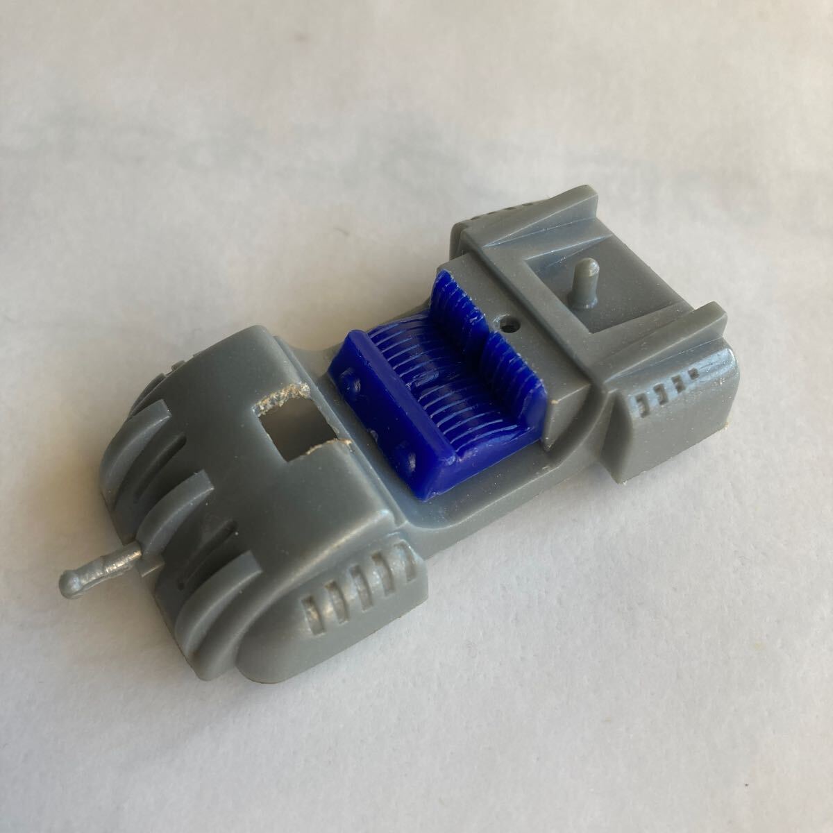 ■昭和レトロ ジョイントロボ　不明ミニカー　自動車ジャンクフィギュアおもちゃロッテ当時物b■検おまけ食玩消しゴム昔グリコ古い超合金