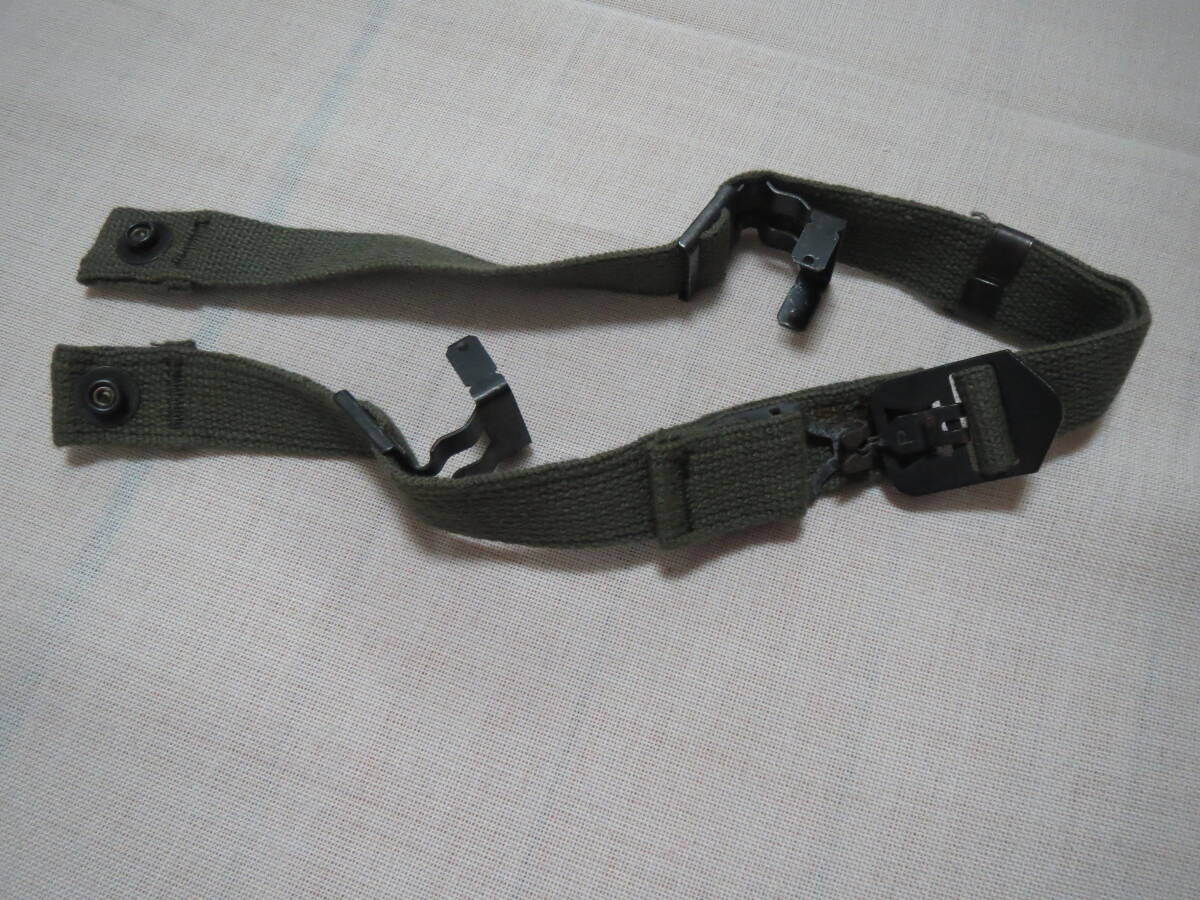 実物 珍品 入手困難 アメリカ陸軍 空挺チンストラップ M-1 M-2ヘルメット 第一騎兵師団 空挺部隊 ベトナム戦争 NO1