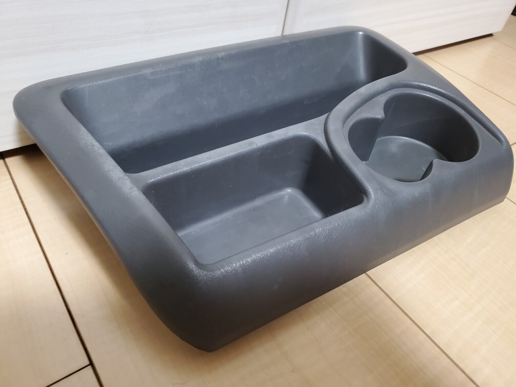 ダイハツ　ミゼット２　ドリンクホルダー　禁煙車外し　絶版希少品！　検索用：Ｋ１００Ｃ、Ｋ１００Ｐ、カーゴ、ピック、小物入れ