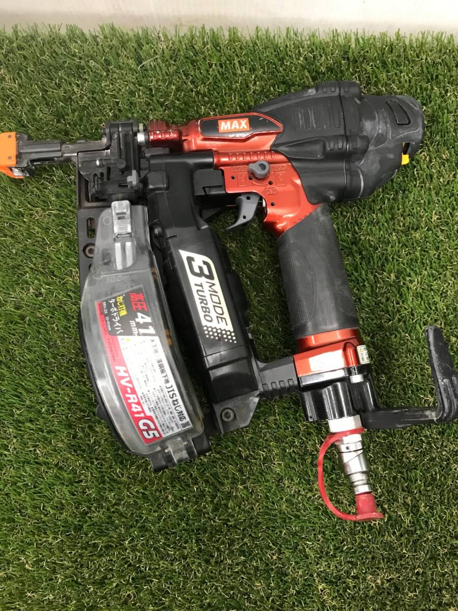 【中古品】★MAX(マックス) 41㎜高圧ねじ打機ターボドライバ マイスターレッド HV-R41G5-R　ITJAARVOMGS0