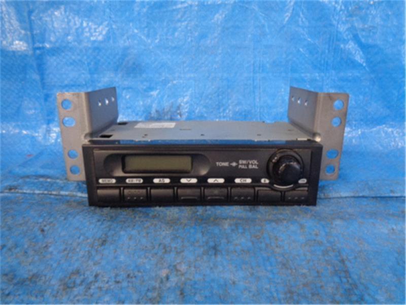イスズ大型 純正 エルフ 《 NMR85N 》 ラジオ 8-98029-931-0 P31400-24010198 その他