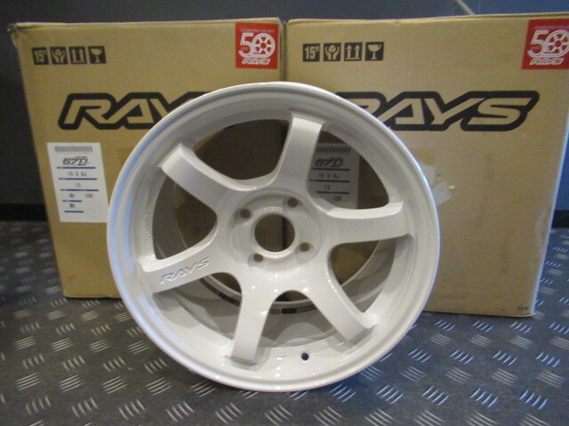 在庫有り　即納　RAYS　gram lights 57D Mark-2　ホワイト WH　8J+13　4ホール　PCD100　ロードスター等に　ドリフト　グリップ　
