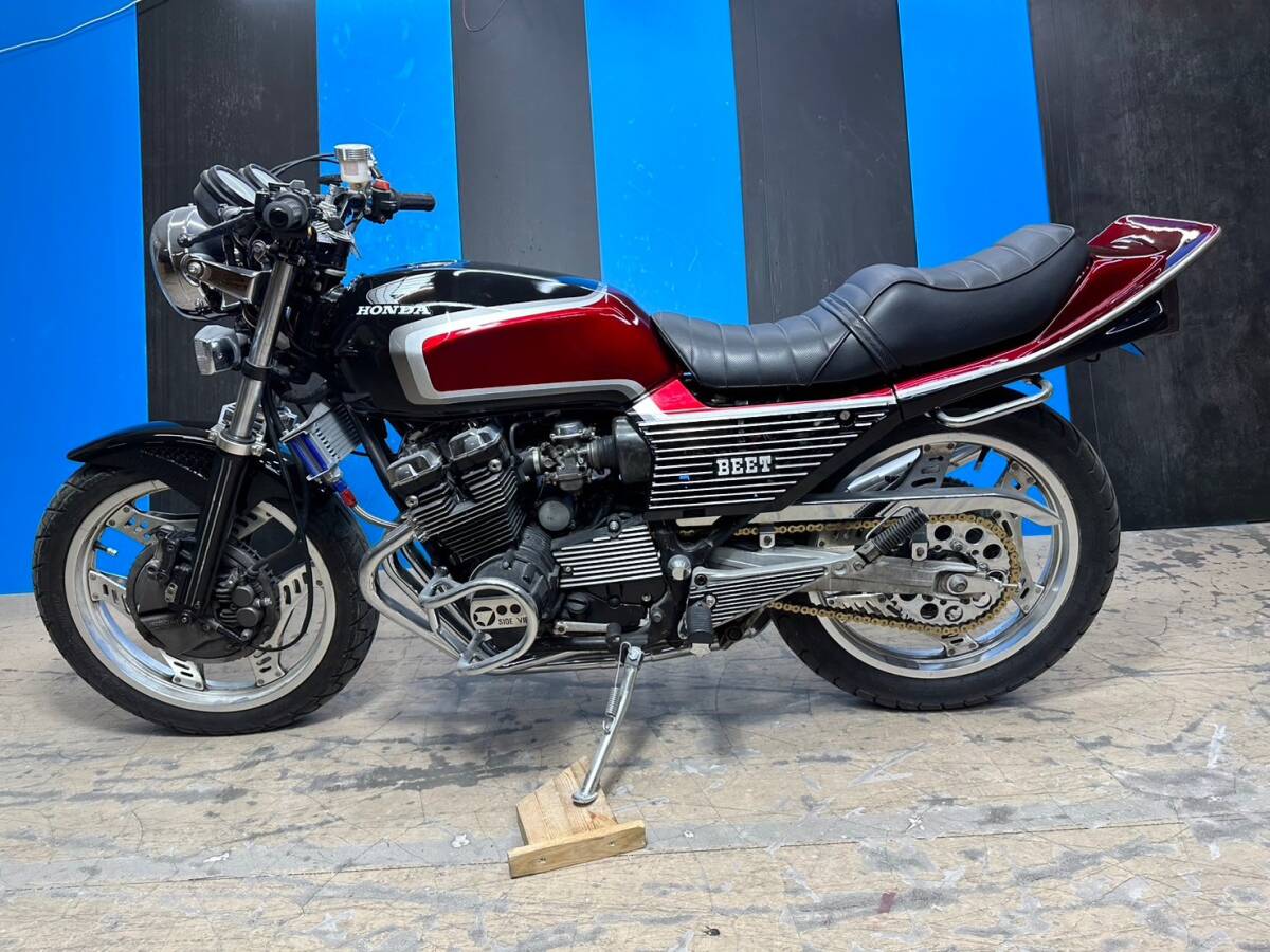 CBX400f 2型 黒/赤 外装一式 タンク アルフィン テール CBX400f 2型 黒/赤 外装一式 タンク アルフィン テール