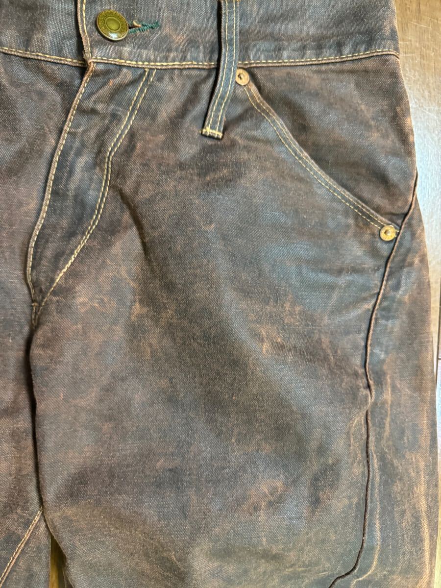 稀少 LEVI'S RED 伊製 01年 最初期 ねじれ コーティングパンツ 稀少 LEVI'S RED 伊製 01年 最初期 ねじれ コーティングパンツ