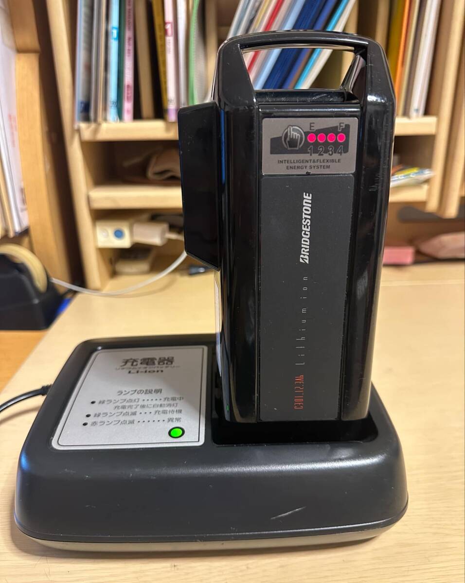 YAMAHA 電動自転車 バッテリー X2P / XOT-32/ 12.3 AH 充電器 X92-10 