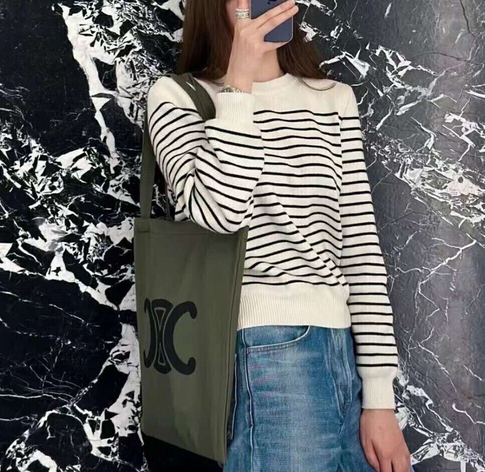新品 CELINE セリーヌ ロゴ入りビニール・PVC トートバッグ・エコバッグ CELINE セリーヌ ノベルティ トートバッグ エコバッグ グリーン