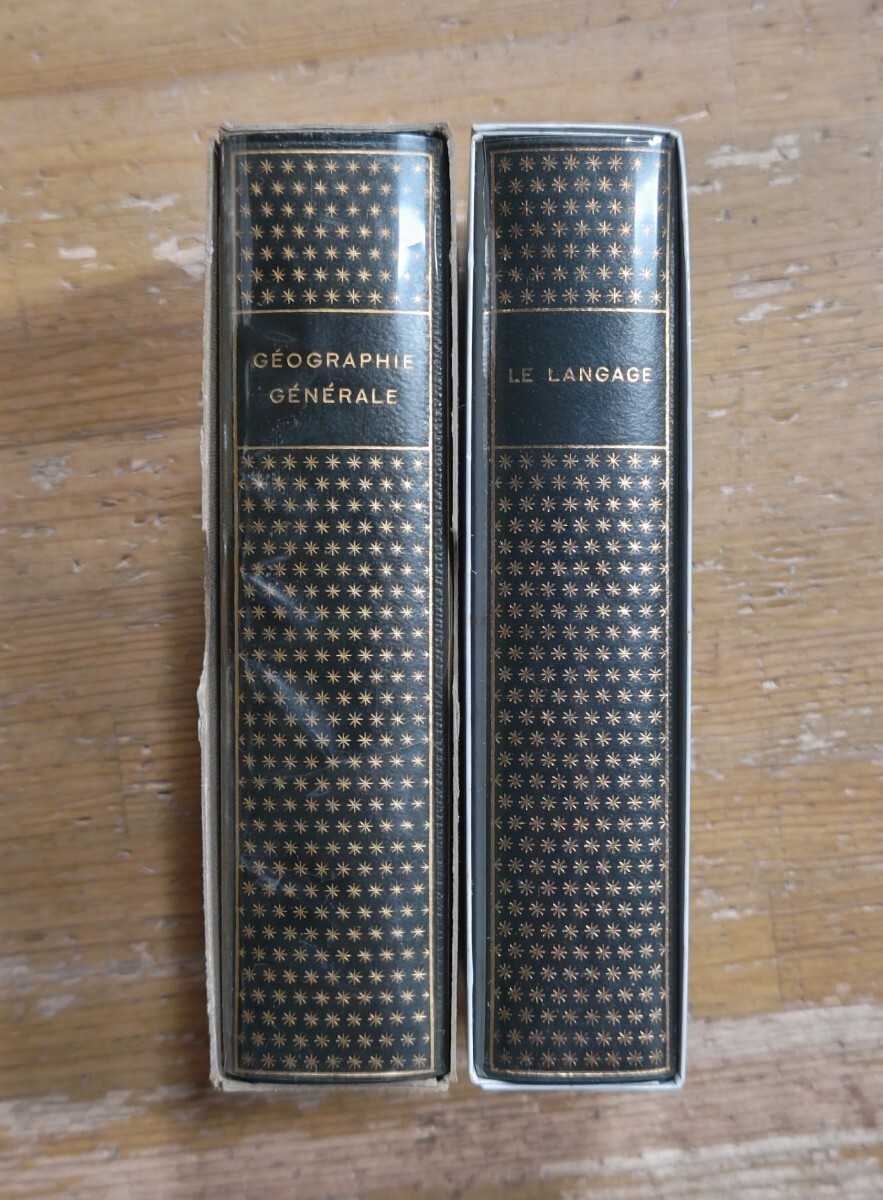 r1003-10.プレイヤード叢書 2冊/ENCYCLOPEDIE DE LA PLEIADE/洋書/フランス語/一般地理学/言語学