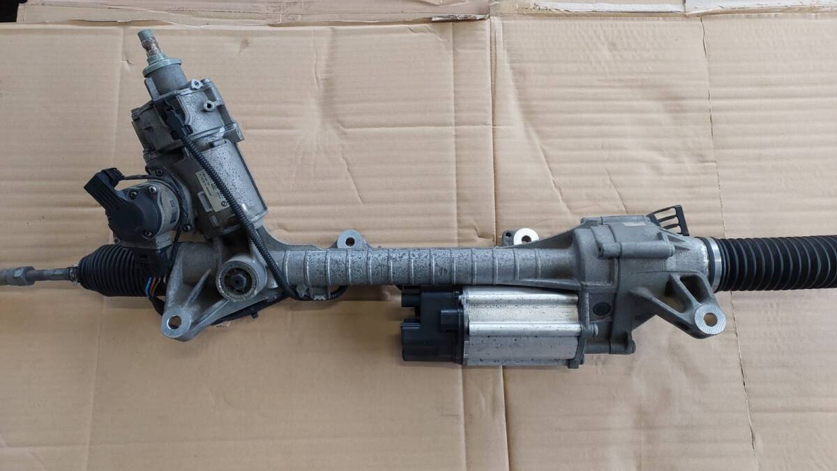 BMW 5シリーズ F10 F11 LCI 2013年 ステアリング ギアボックス