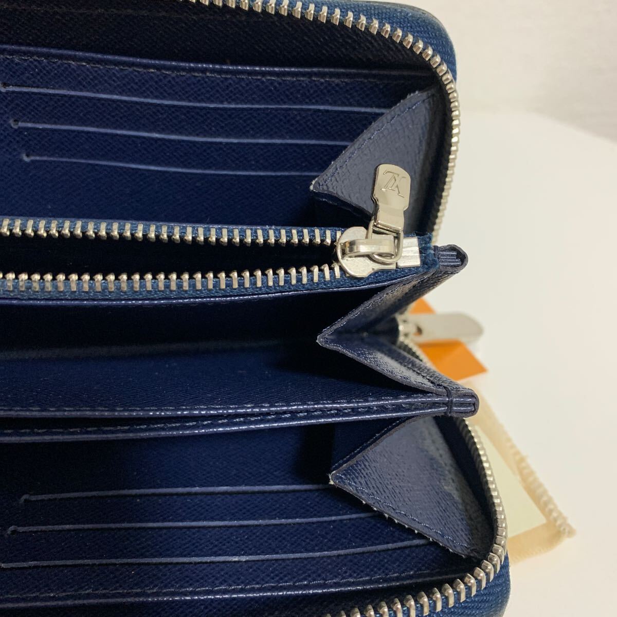ルイヴィトン LOUIS VUITTON エピ ジッピー・オーガナイザー NM ルイヴィトン LOUIS VUITTON エピ ジッピー・オーガナイザー NM