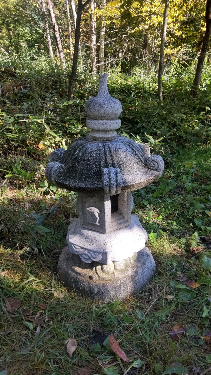 雪見灯籠 石灯籠 庭園 造園 苔台 5分割可能 全体で約36kg 燈篭