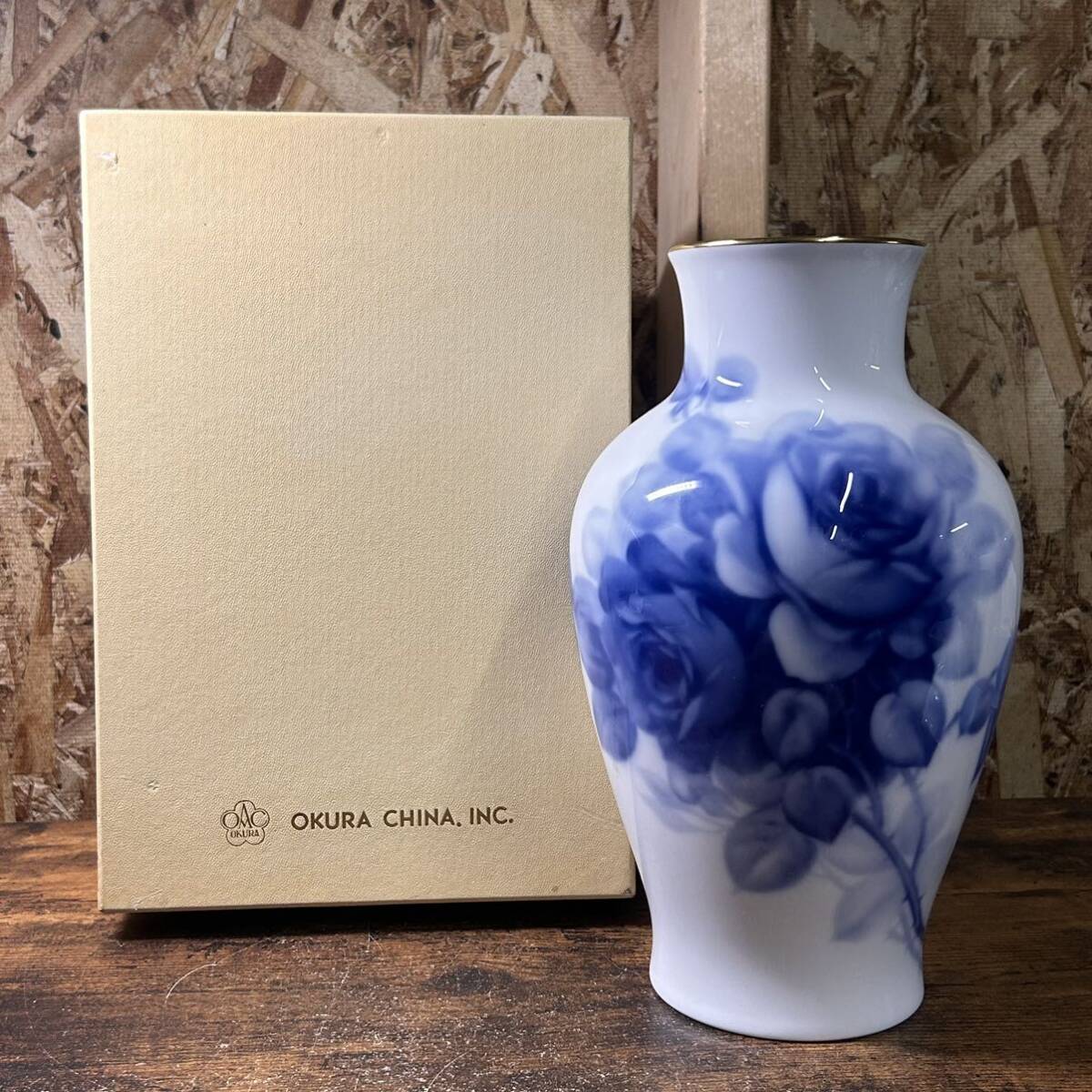 大倉陶園 ブルーローズ 花瓶 花器 花入 28cm 骨董 箱付き 長期自宅保管品