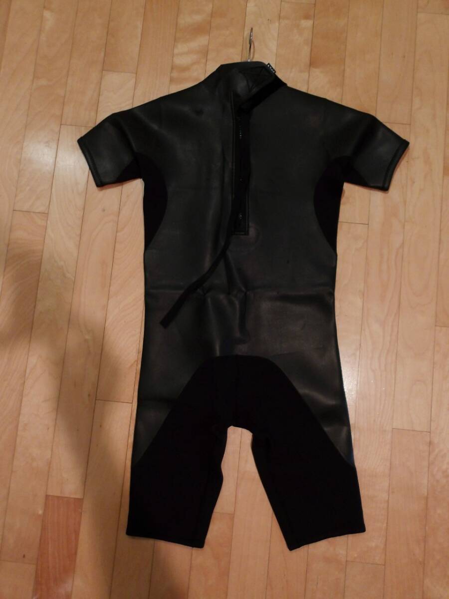 即決 新品 DEUS EX MACHINA デウス エクス マキナ ウェット 即決 新品 DEUS EX MACHINA デウス エクス マキナ ウェット