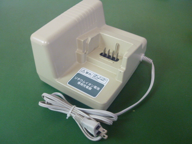 30日保証 □ Panasonic Li-ionバッテリー用充電器 NKJ033B（管
