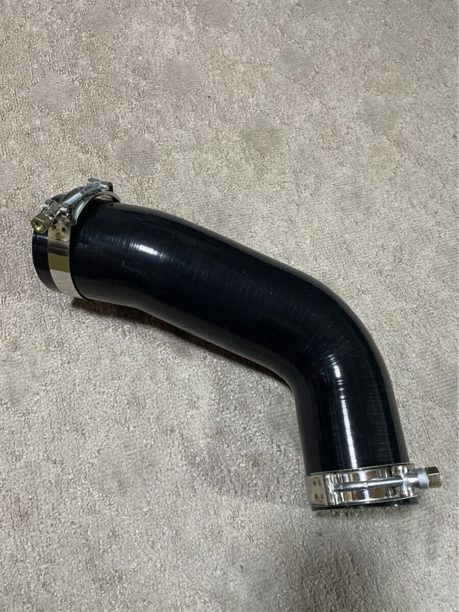 エアインテークパイプ