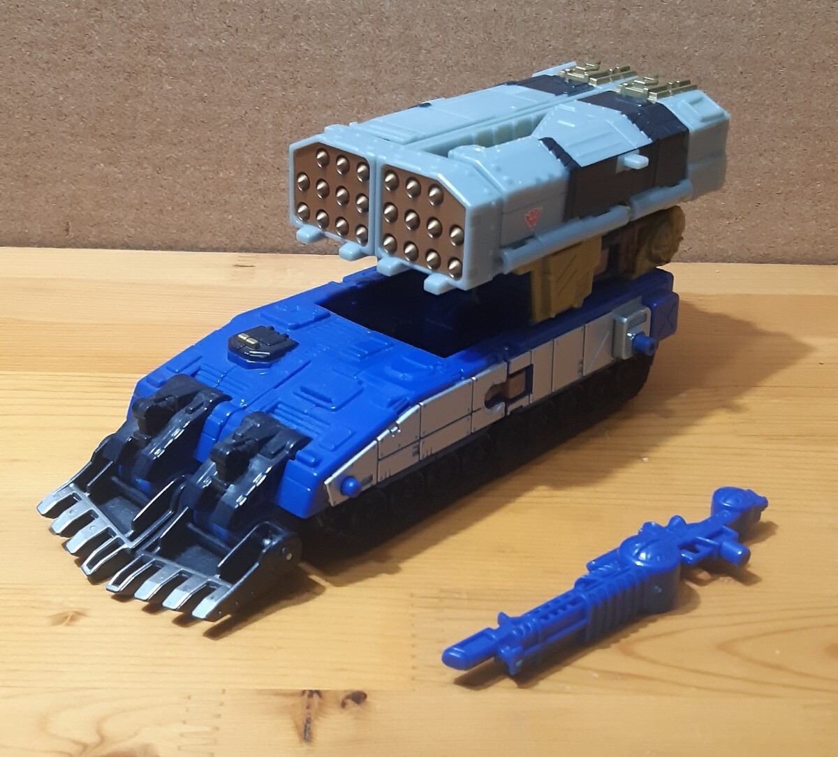 タカラトミー/トランスフォーマーギャラクシーフォース/GC-20　基地防衛官バックギルド