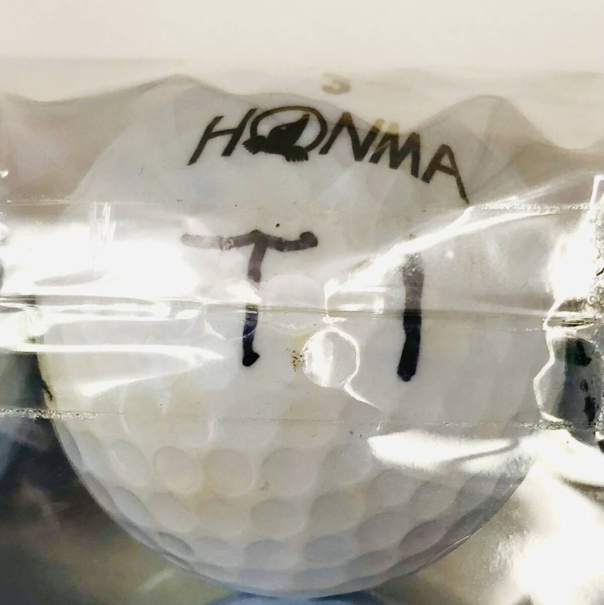 128-D1）HONMA D1 (ホワイト) 12個(gè) ロストボール【傷、マジックあり】