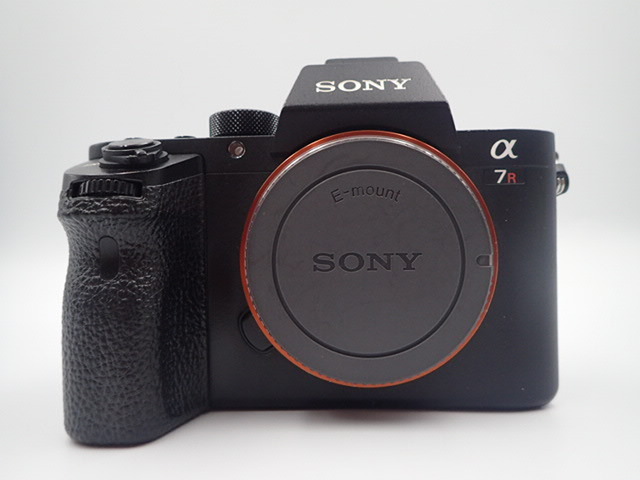 オリンパス OLYMPUS OM-D E-M10 MarkIII ダブルレンズセット オリンパス OLYMPUS OM-D E-M10 MarkIII ダブルレンズセット